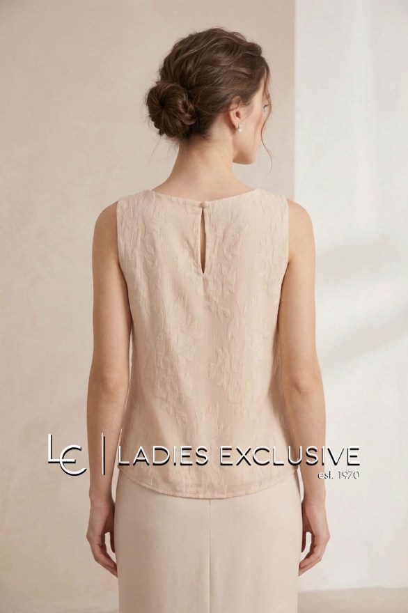 ESTEL Μπλούζα αμάνικη με ανάγλυφα σχέδια