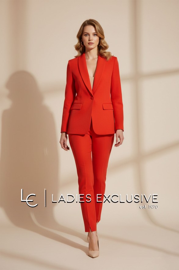 BELLA P. Σακάκι κρεπ με ένα κουμπί